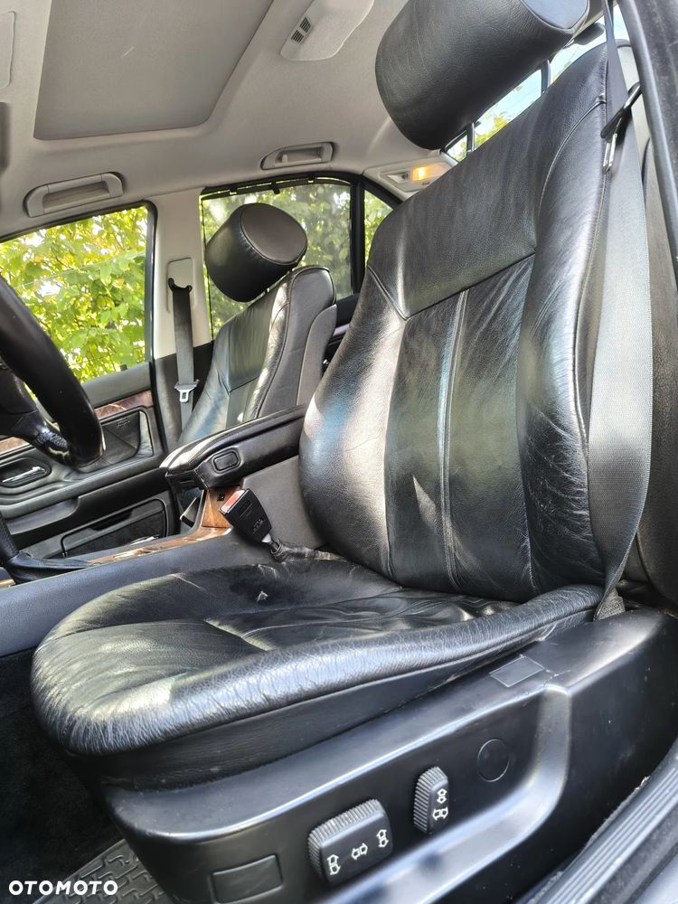 BMW Seria 7 - 27