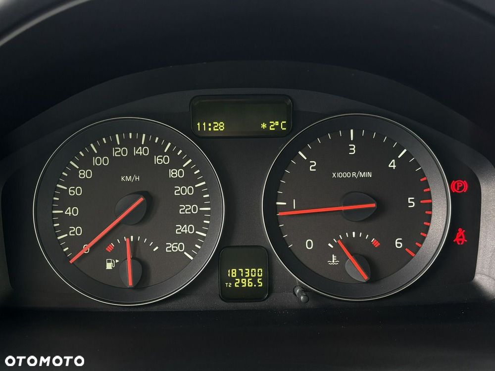 Volvo V50 - 16