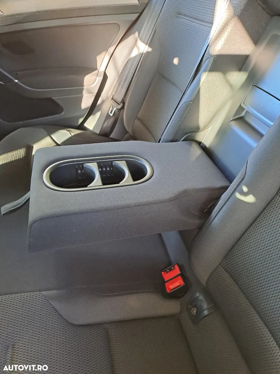 Volkswagen Golf 1.6 TDI DSG BMT Trendline - 20