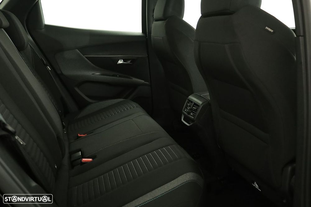 Peugeot 3008 1.6 Hybrid Allure e-EAT8 - 23