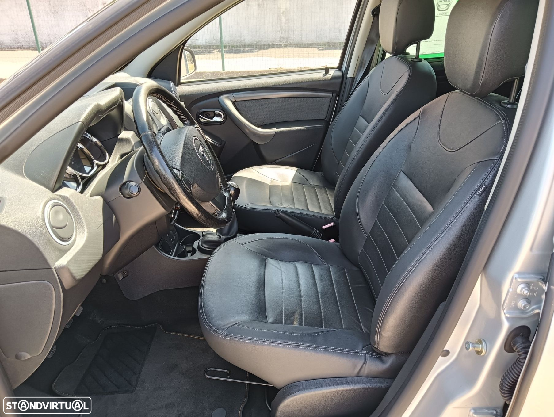 Dacia Duster 1.5 dCi Prestige - 8