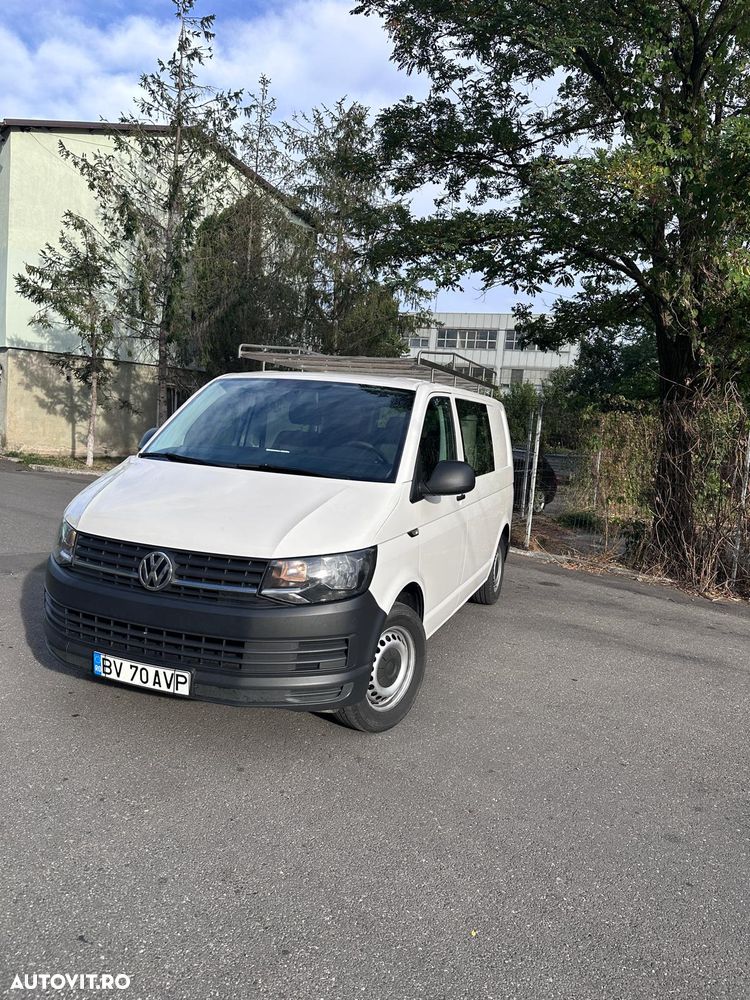 Volkswagen Transporter - 1