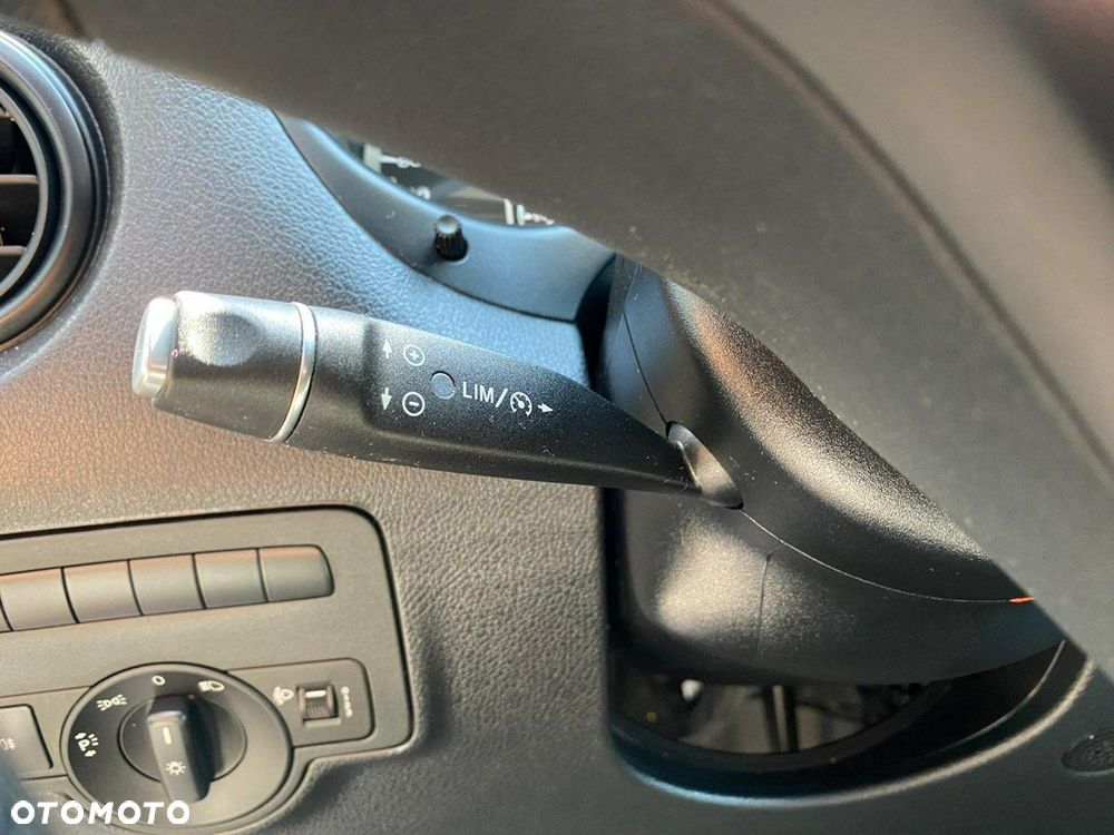 Mercedes-Benz Vito - 9