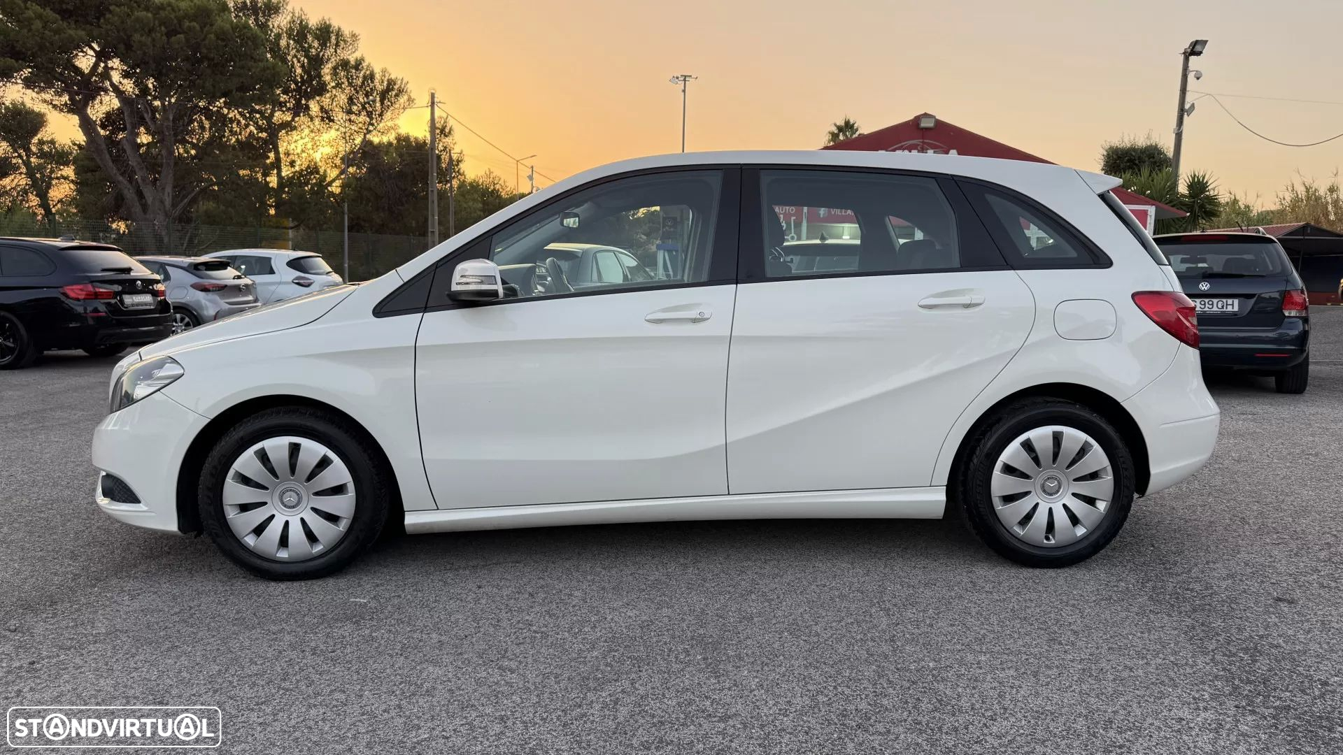 Mercedes-Benz B 180 Style - 3