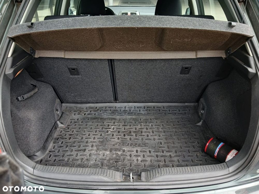 Toyota Auris 1.6 VVT-i Luna MM - 28