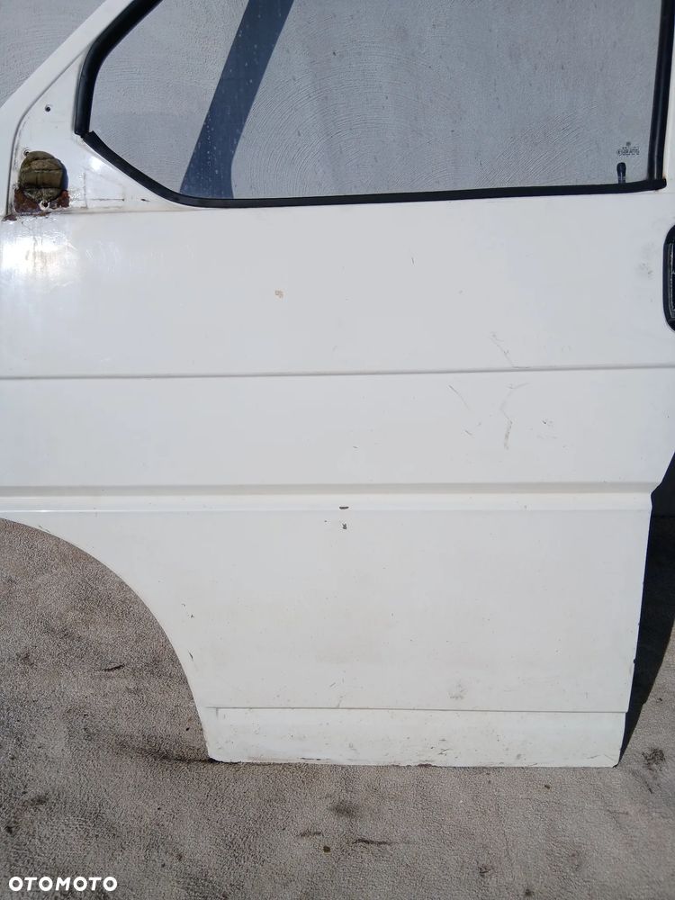 DRZWI PRZEDNIE LEWE VW T-4 KOMPLETNE - 2