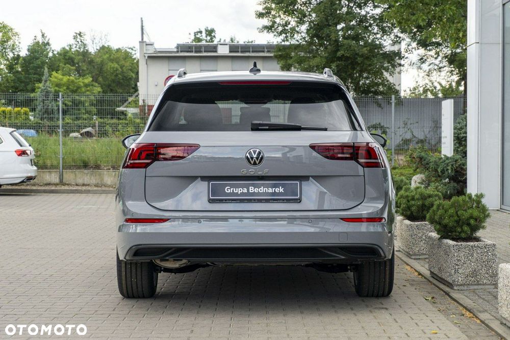 Volkswagen Golf - 9