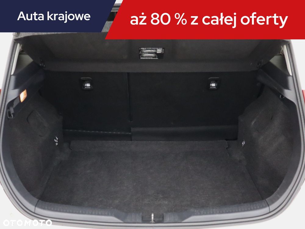Toyota Auris - 16
