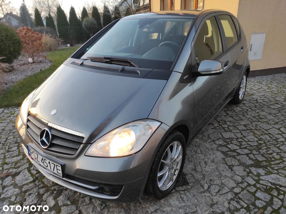 Mercedes-Benz Klasa A 160 BlueEFFICIENCY Special Edition - 3