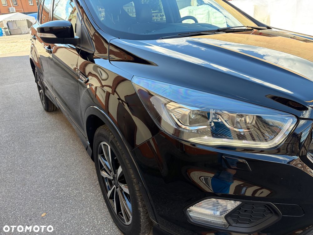 Ford Kuga 1.5 EcoBoost 2x4 ST-Line - 15