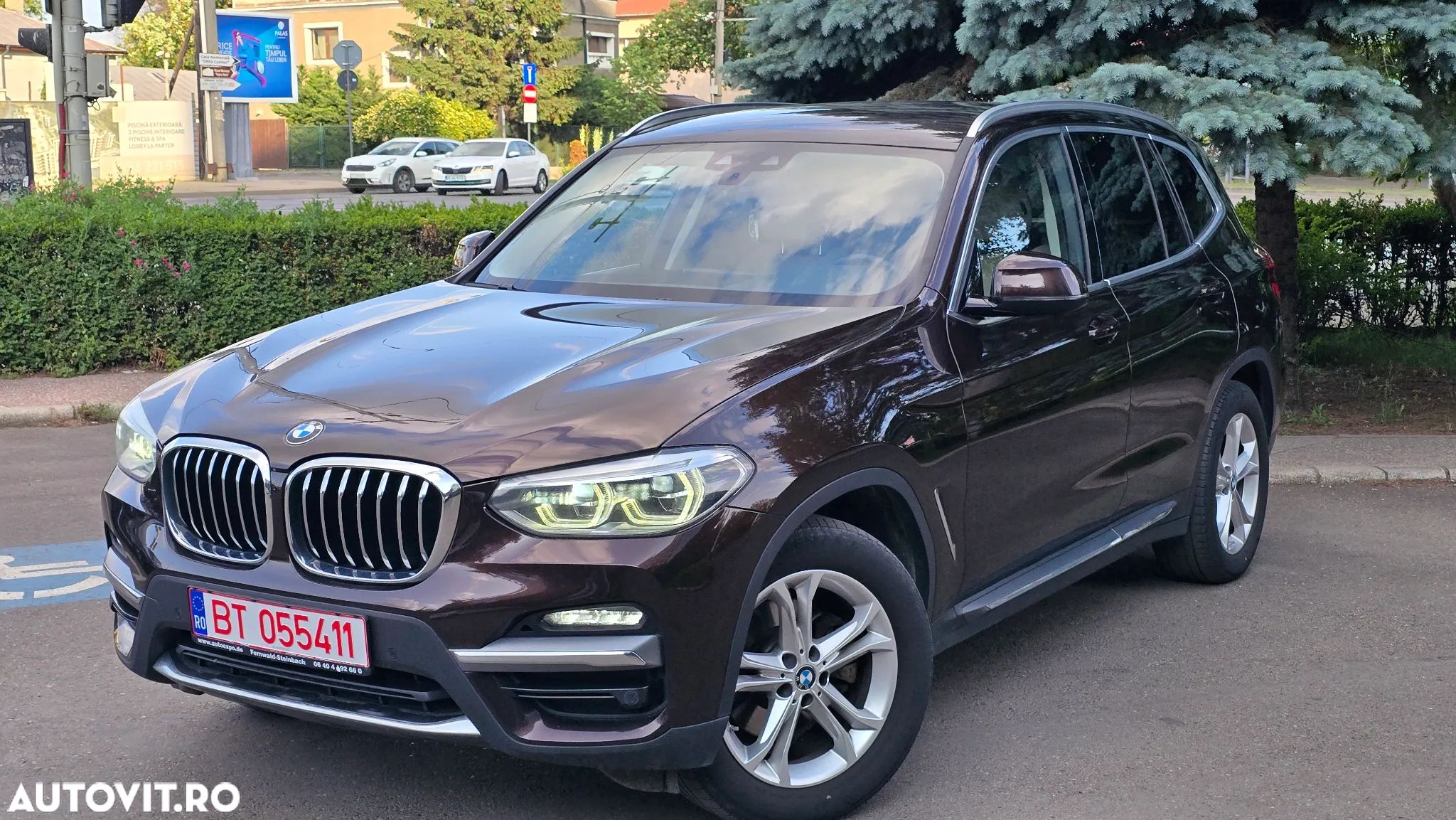 BMW X3 xDrive20d AT Luxury Line - 1