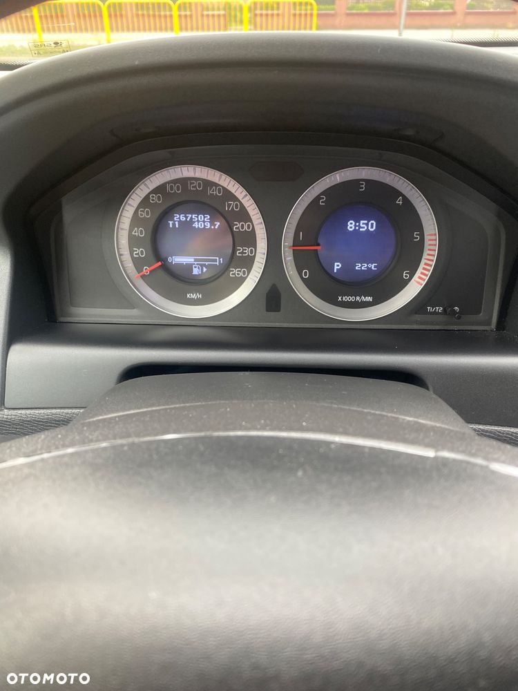 Volvo XC 60 D5 AWD Geartronic Summum - 1