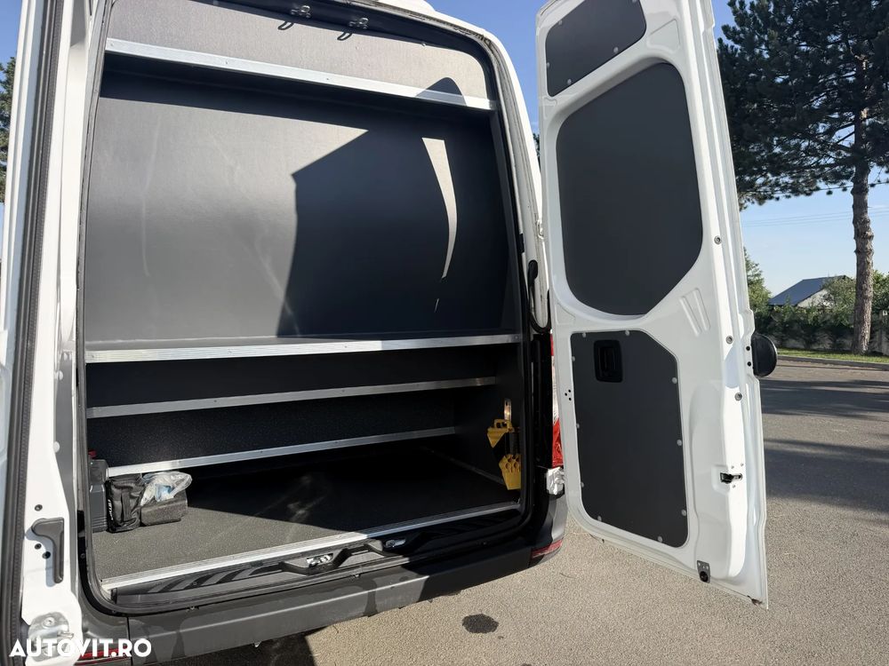 Mercedes-Benz Sprinter 517 - 9