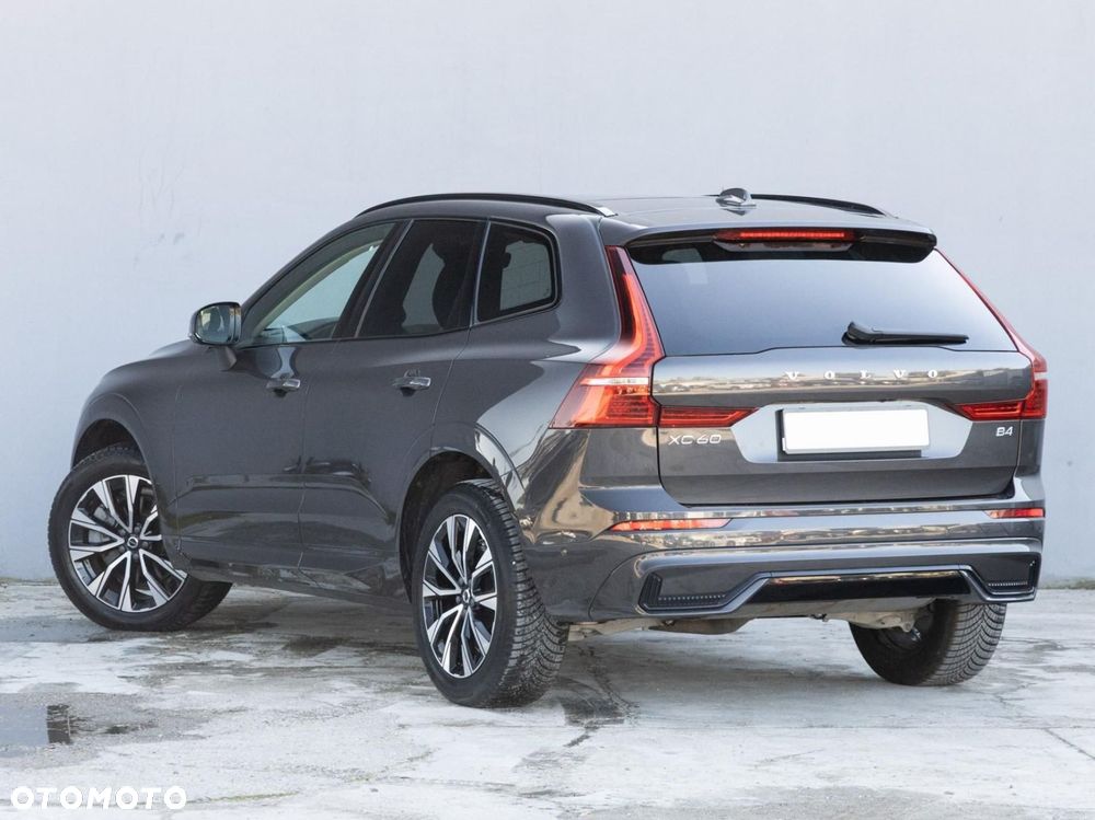 Volvo XC 60 - 4