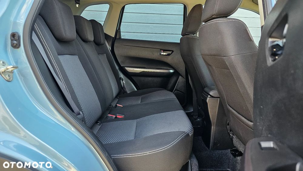 Suzuki Vitara 1.5 Strong Hybrid Premium 4WD AGS - 17