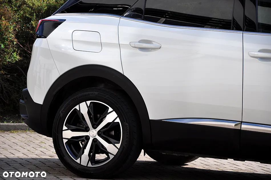 Peugeot 3008 1.6 BlueHDi Allure S&S EAT6 - 16