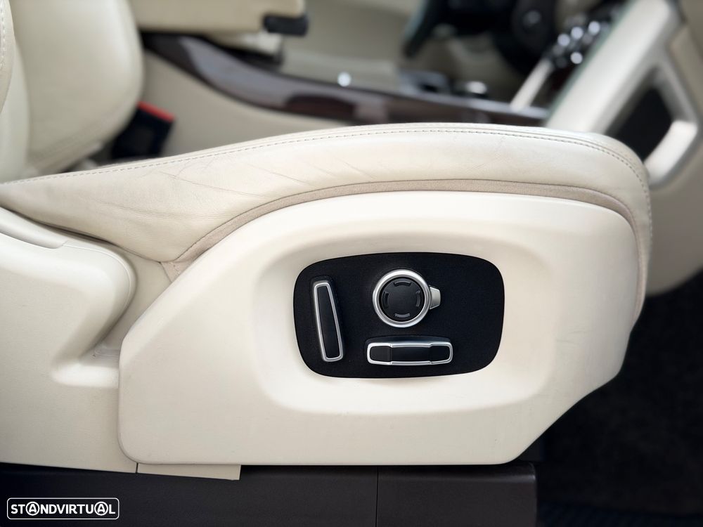 Land Rover Range Rover 3.0 TDV6 Autobiography - 35