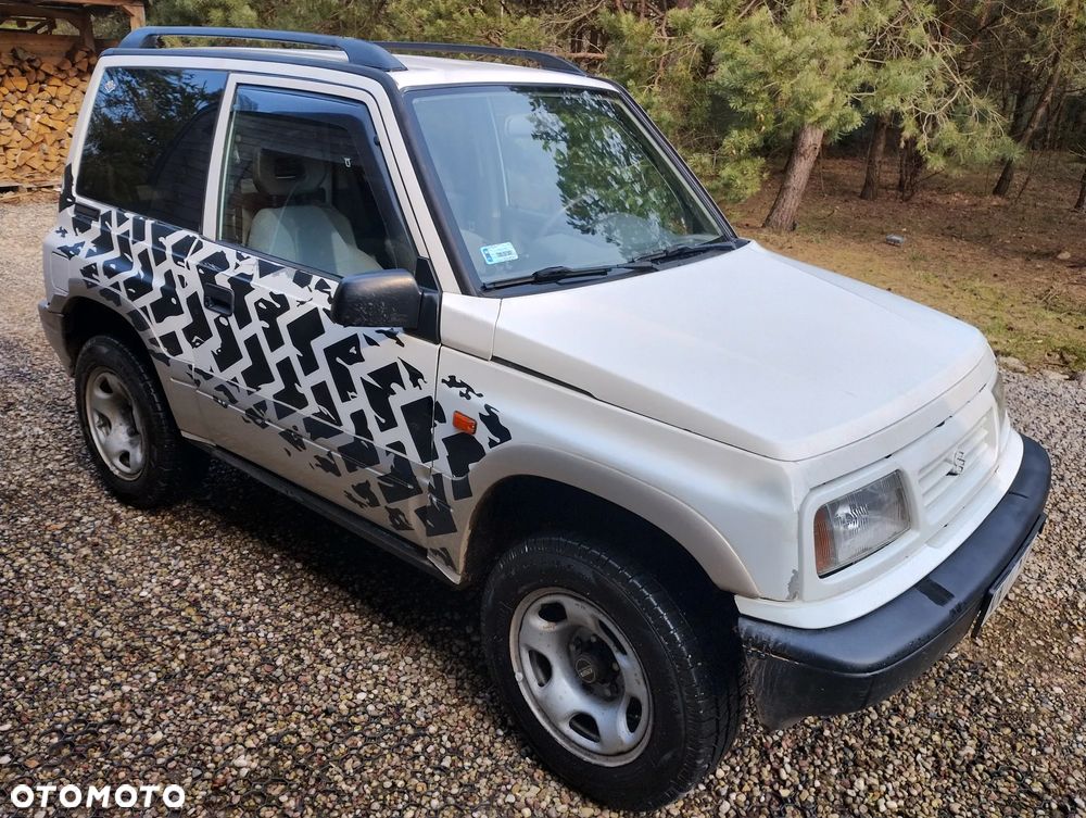 Suzuki Vitara - 3