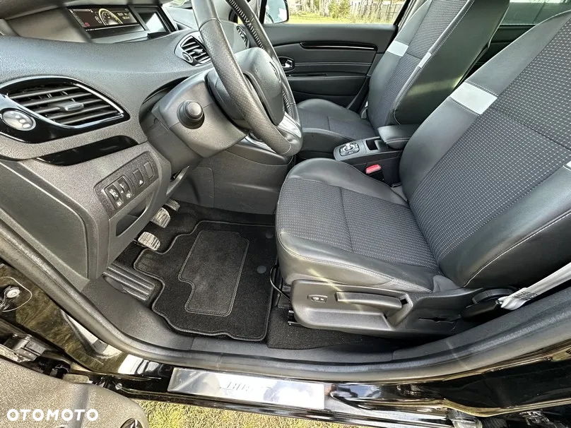 Renault Scenic - 14