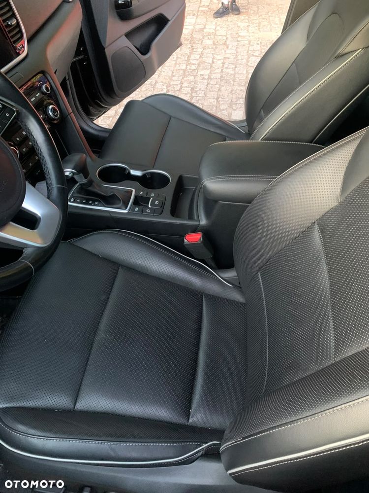 Kia Sportage 1.6 T-GDI Black Edition 2WD DCT - 12