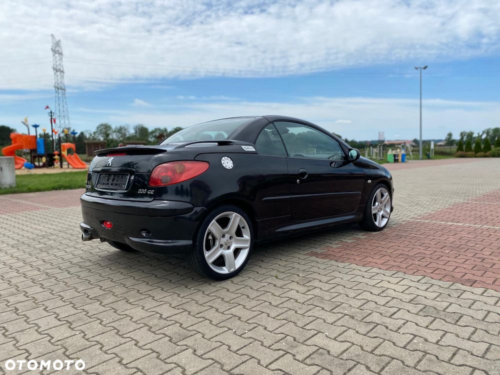 Peugeot 206 CC - 2