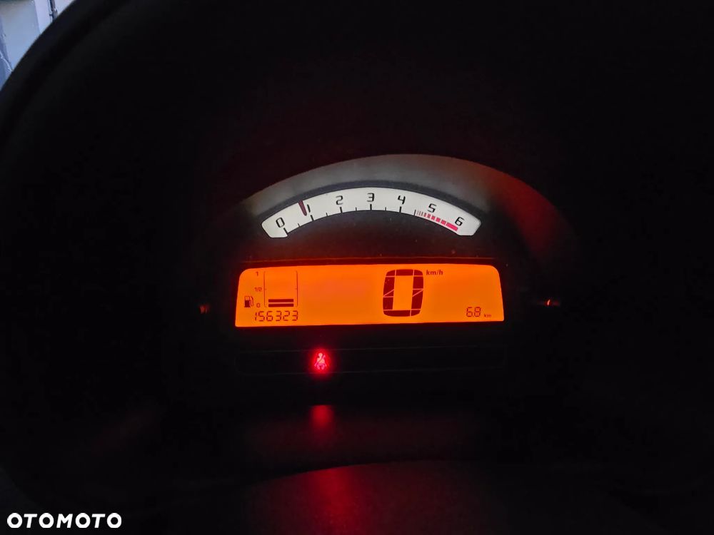 Citroën C3 1.4 HDi Advance - 6