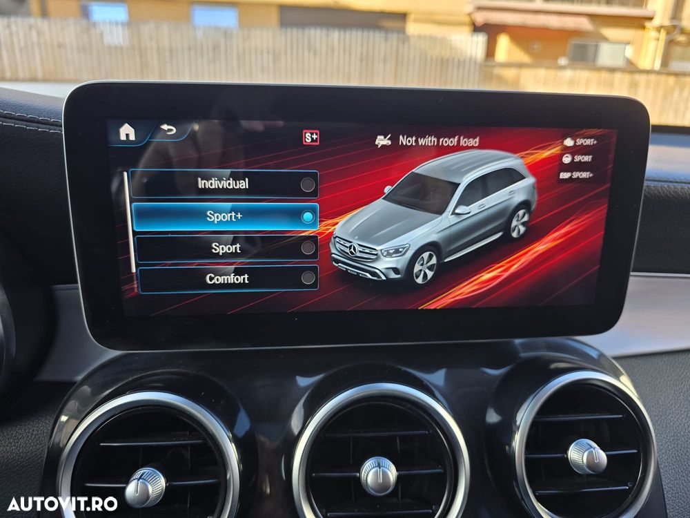 Mercedes-Benz GLC - 26