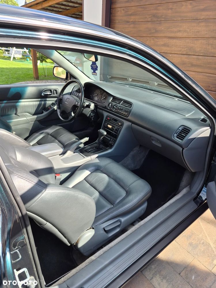 Honda Accord - 11