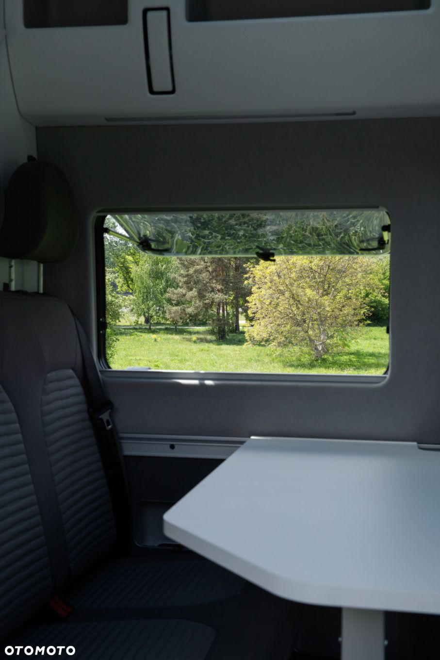 Volkswagen Grand California 2.0 TDI Automat - 28