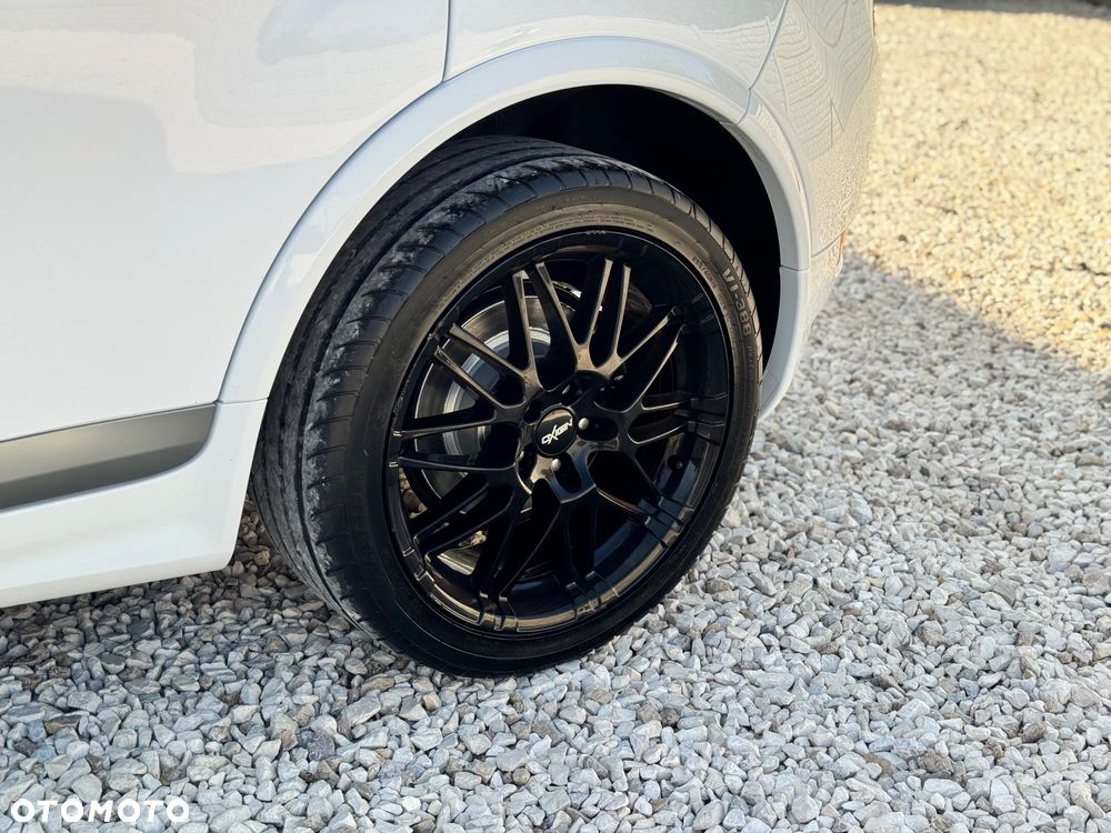 Ford Kuga 2.0 TDCi Individual MPS6 - 18