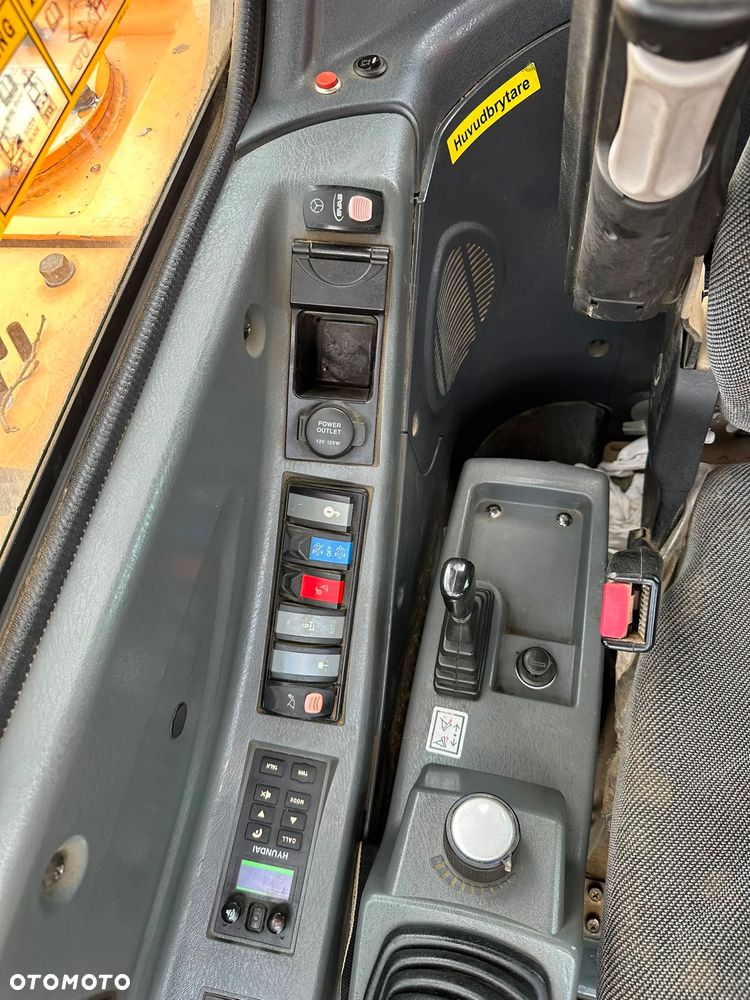 Hyundai Robex 55W-9A - 26
