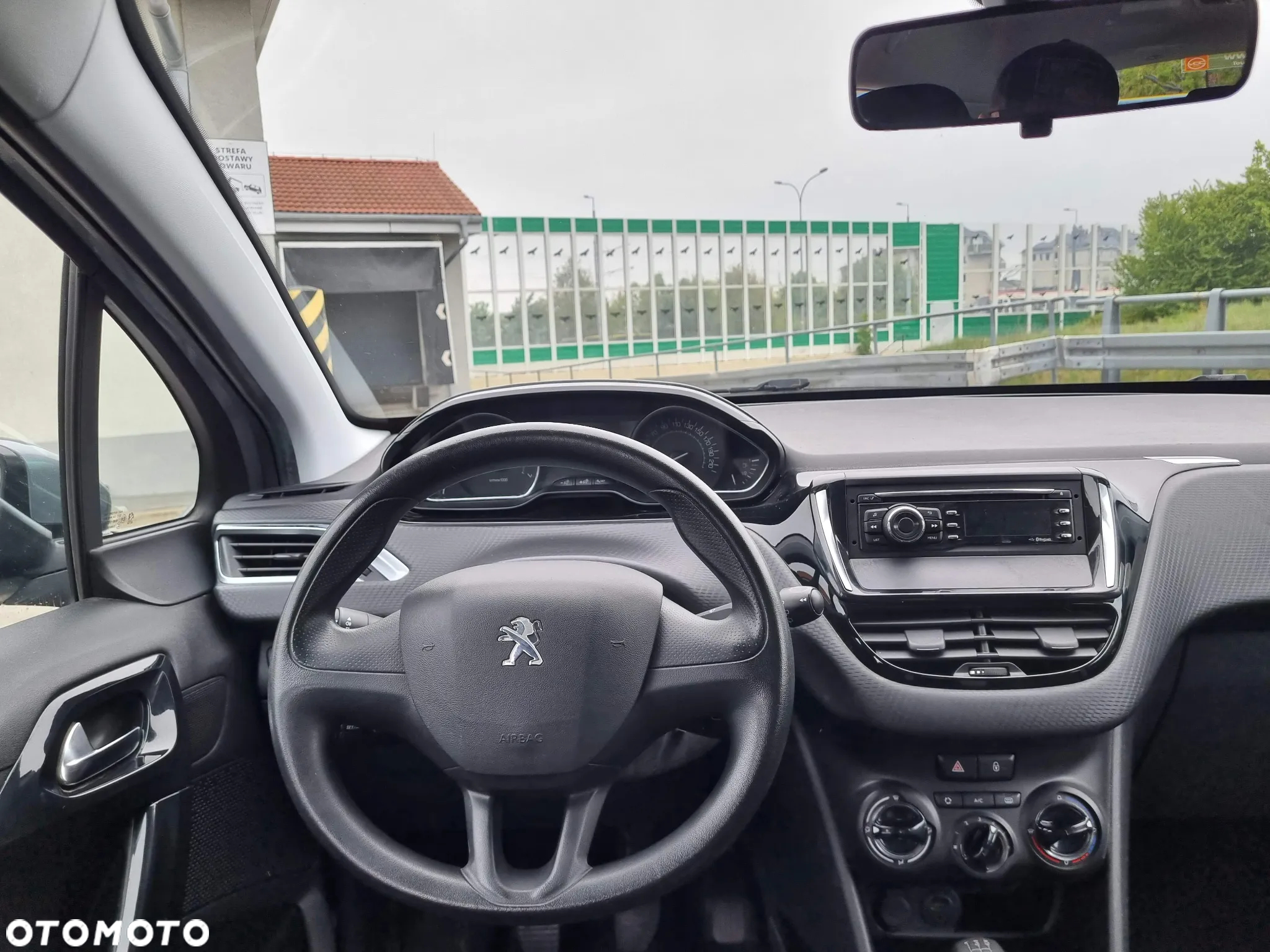 Peugeot 2008 1.2 Pure Tech Active EU6 - 10