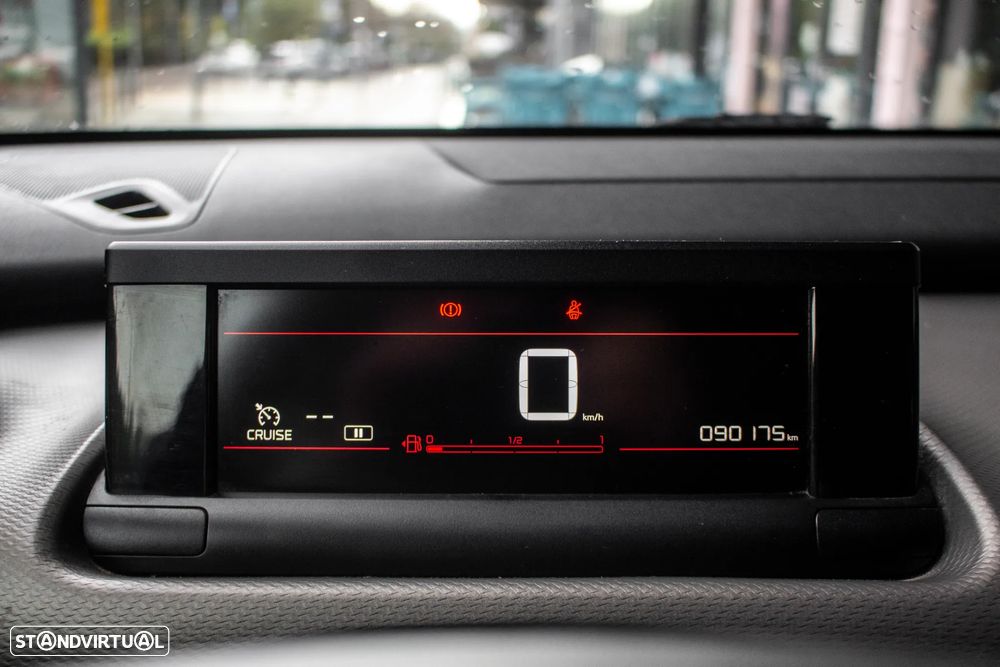 Citroën C4 Cactus 1.2 PureTech Shine - 18