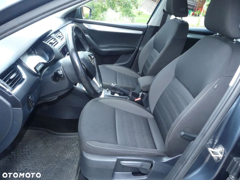 Skoda Octavia 1.6 TDI Ambition - 19
