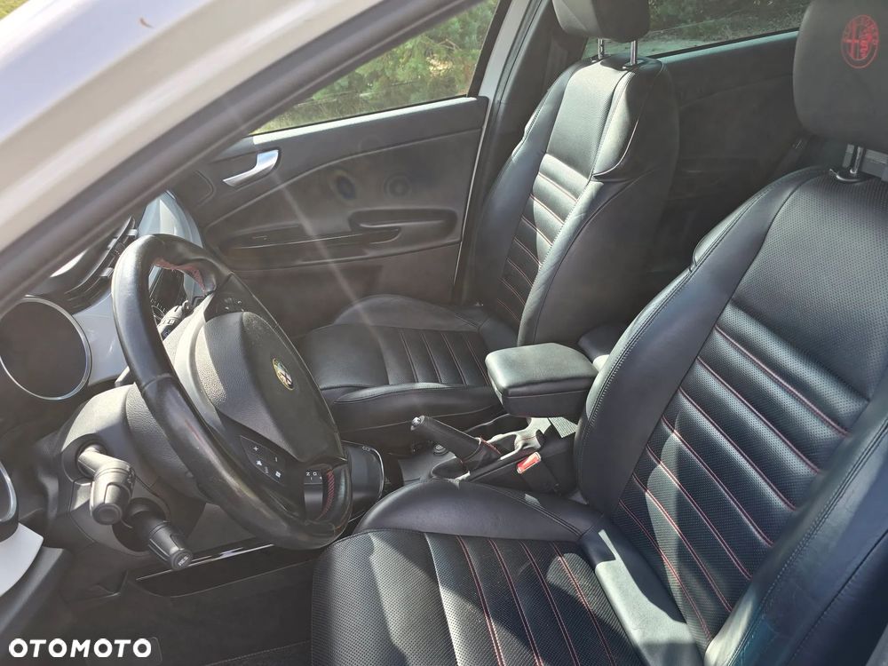 Alfa Romeo Giulietta 1.4 TB MultiAir Distinctive TCT - 17