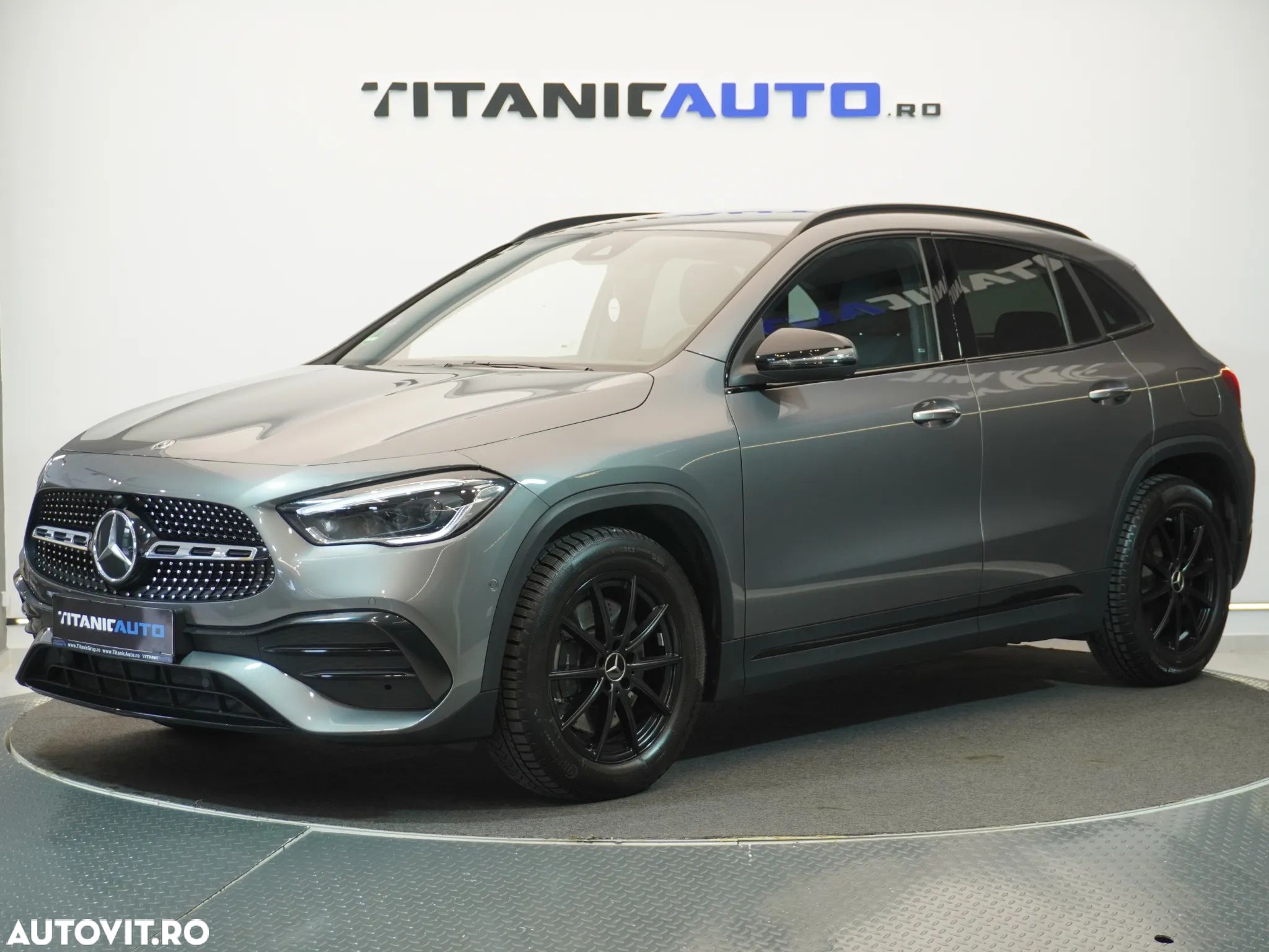 Mercedes-Benz GLA 250 4Matic 8G-DCT AMG Line - 1