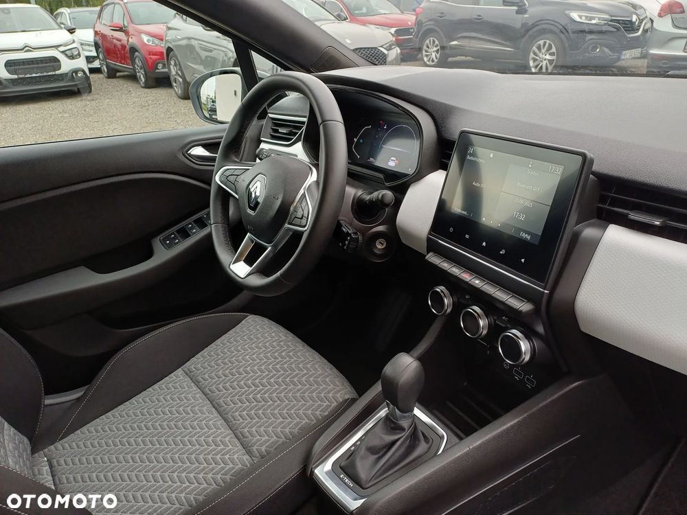 Renault Clio 1.6 E-TECH Equilibre - 12