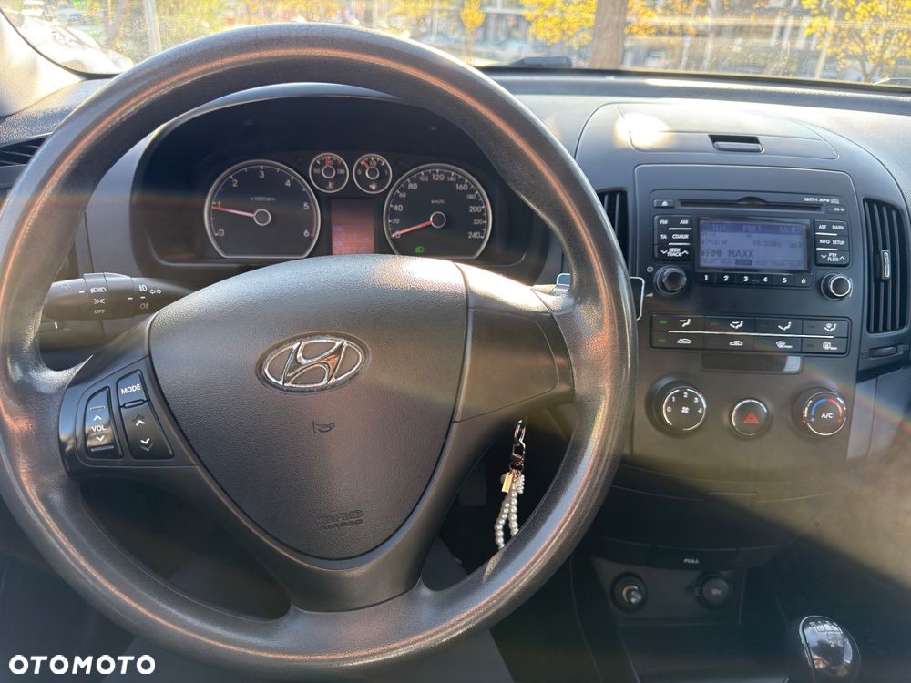 Hyundai i30 1.6 CRDi Base - 10