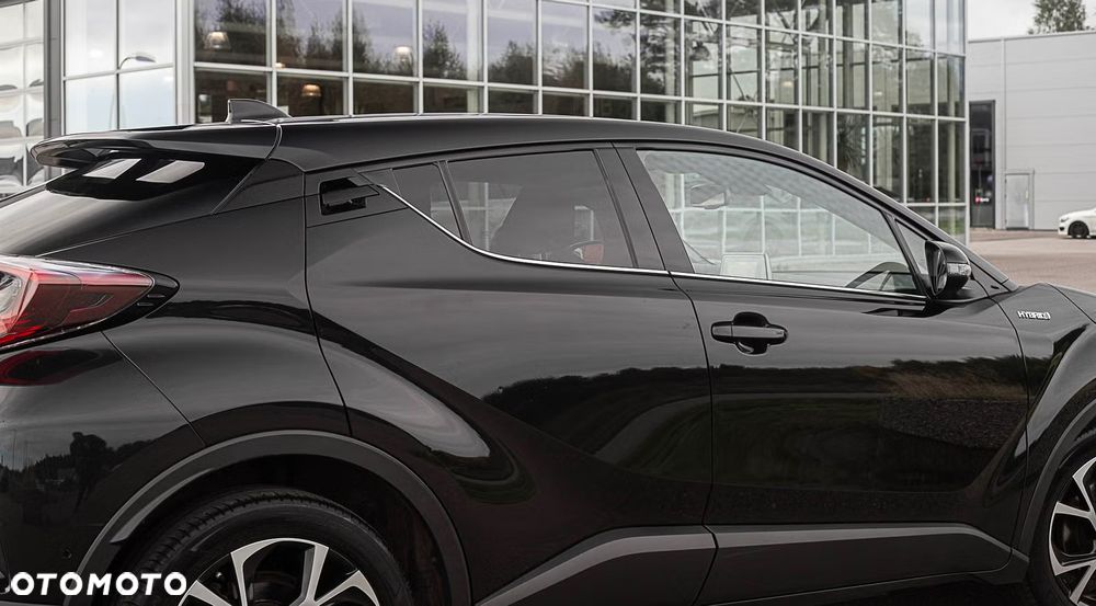 Toyota C-HR Style - 6