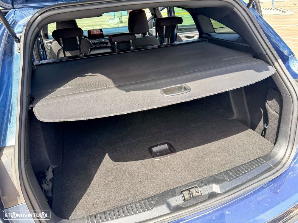 Ford Focus 1.0 EcoBoost S&S ST-LINE - 24