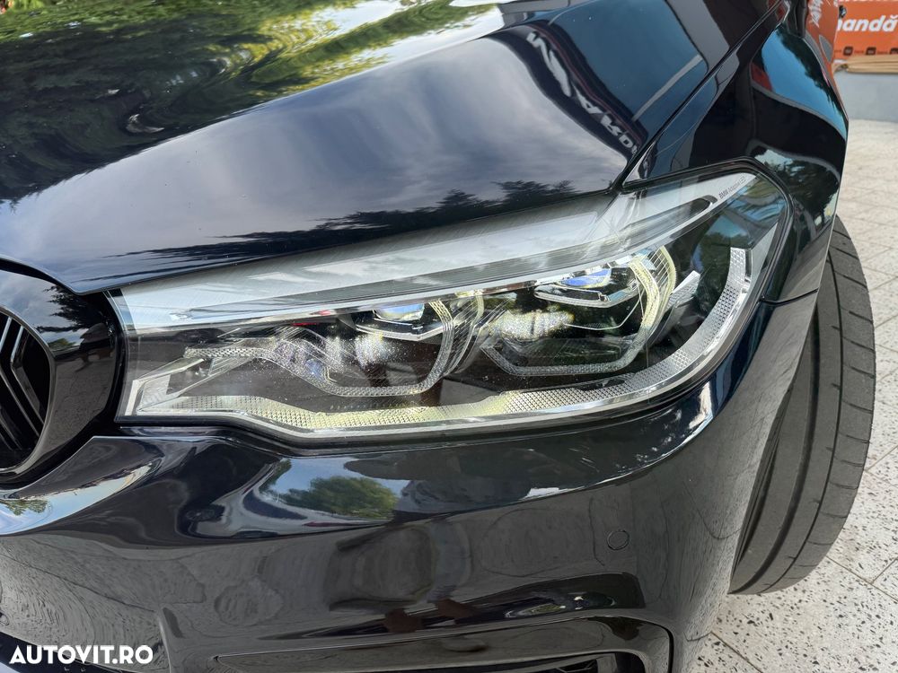 BMW Seria 5 530d xDrive Aut. - 33
