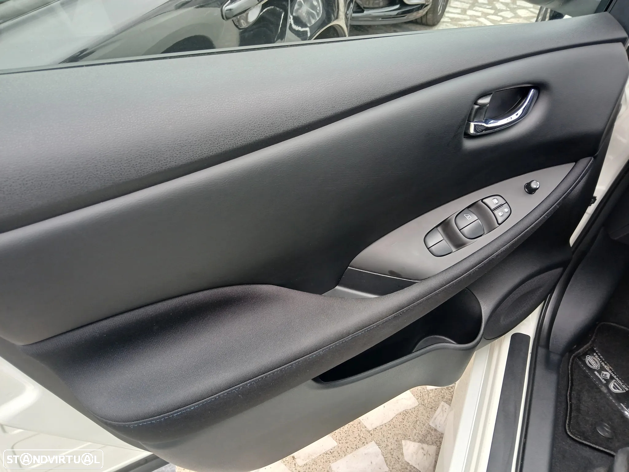 Nissan Leaf 40 kWh ACENTA - 32