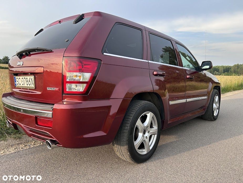 Jeep Grand Cherokee - 4