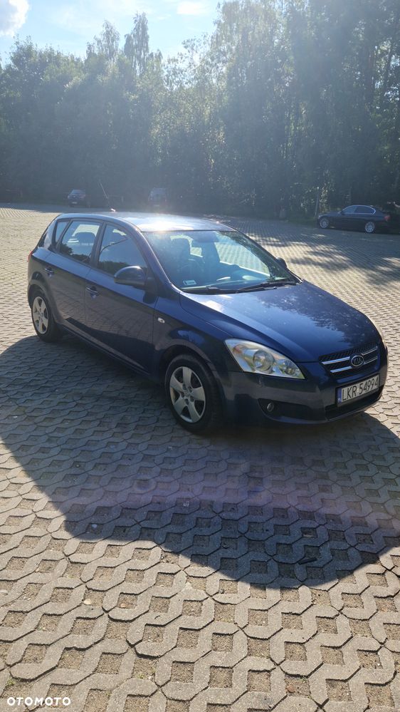 Kia Ceed 1.6 Comfort - 16