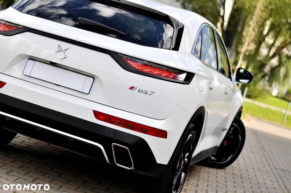 DS Automobiles DS 7 Crossback 1.6 E-Tense Performance Line + - 7