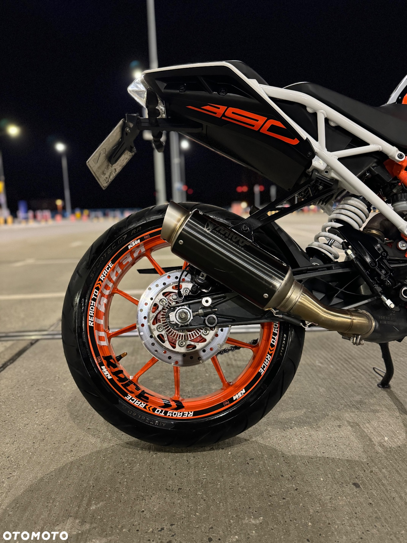 KTM Duke - 19