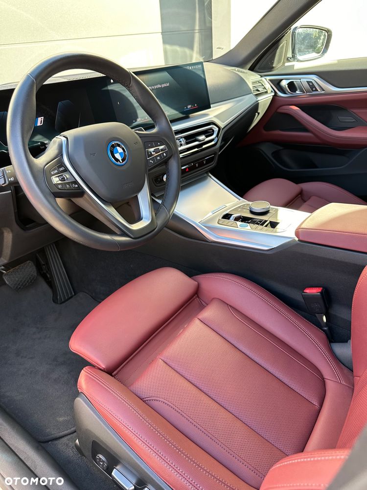 BMW i4 - 6