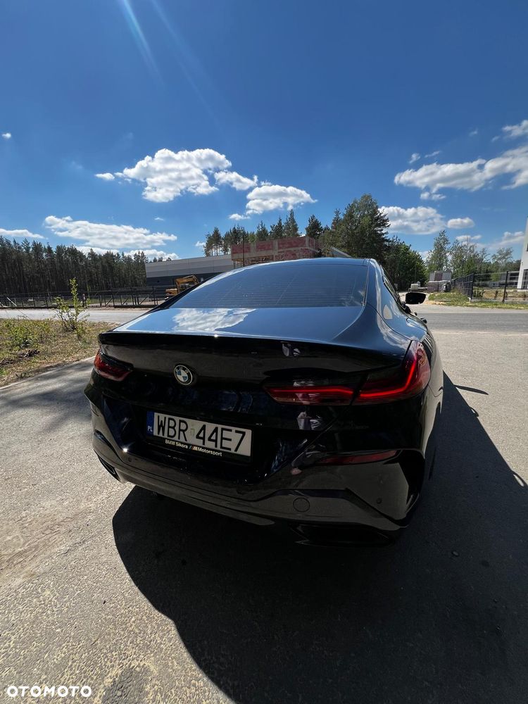 BMW Seria 8 840i xDrive - 4