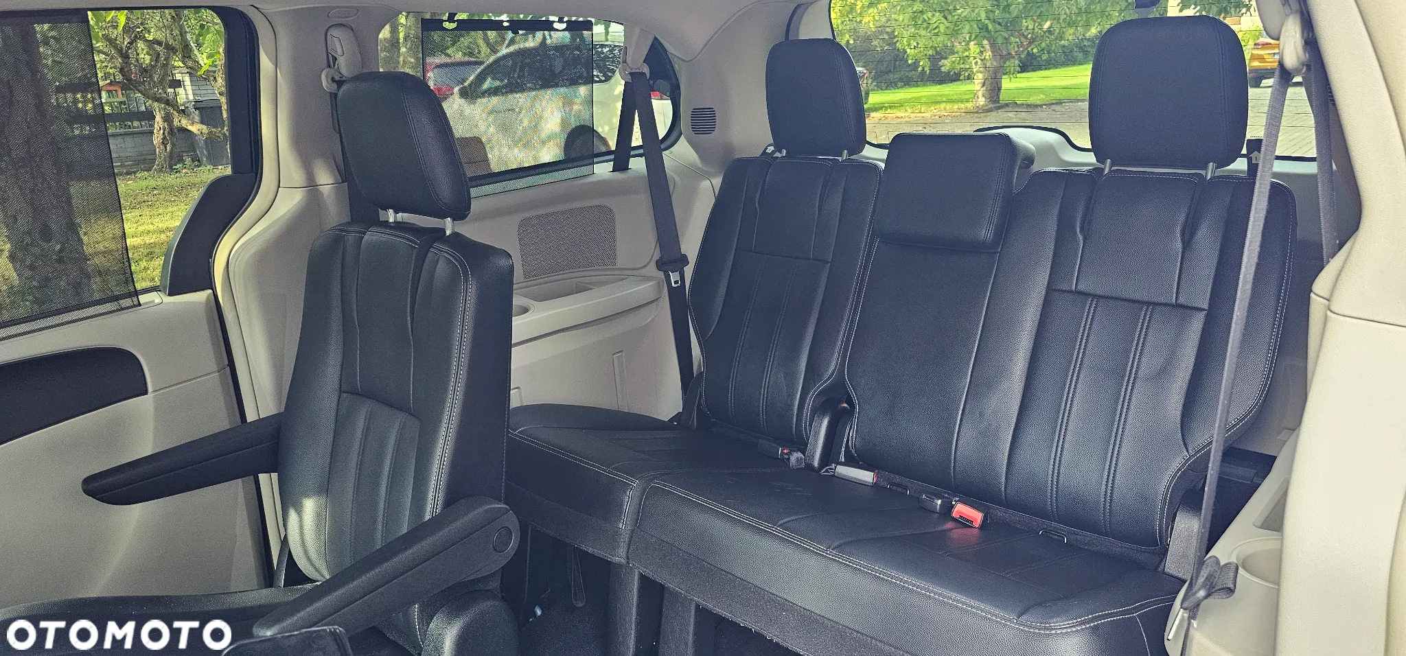 Chrysler Town & Country 3.6 Touring - 17
