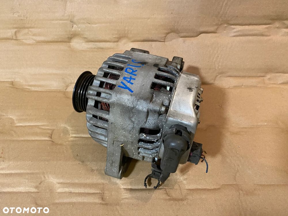 Alternator Toyota Yaris 1.3b OE - 2